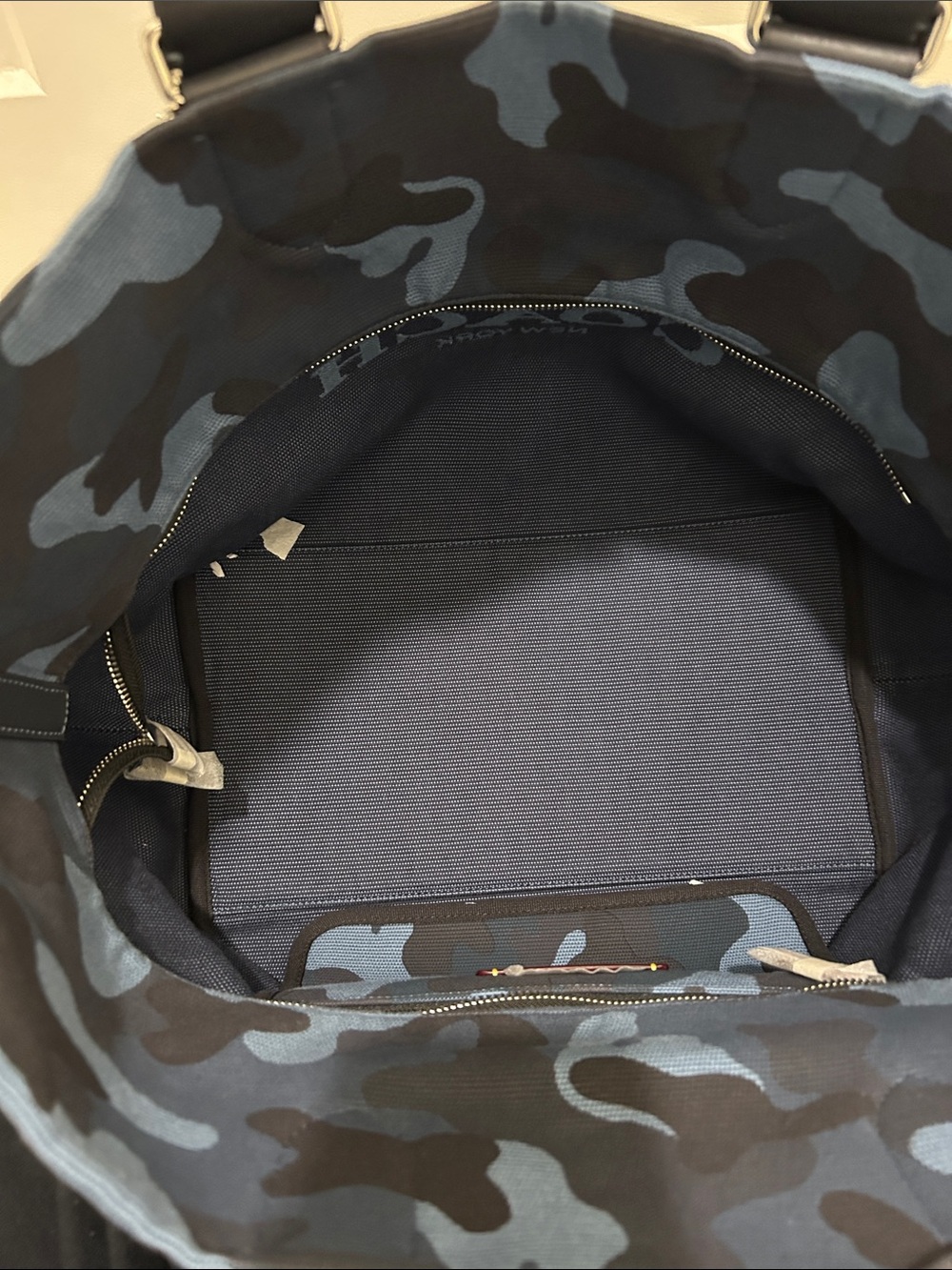 Coach (NWT) Small Tour Tote Bag With Camo Print - Picture 14 of 15